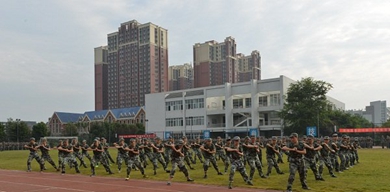 成都电子信息学校